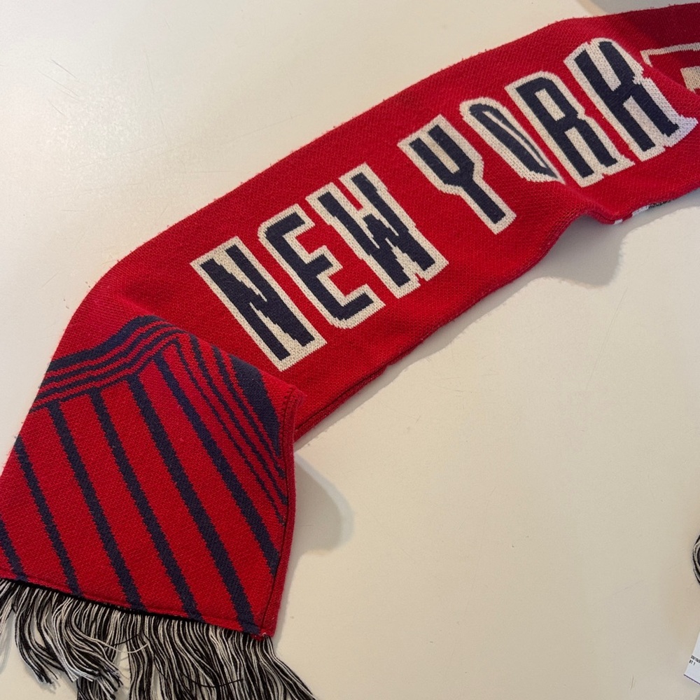 Adidas Red Bull New‎ York Scarf - Picture 2 of 6